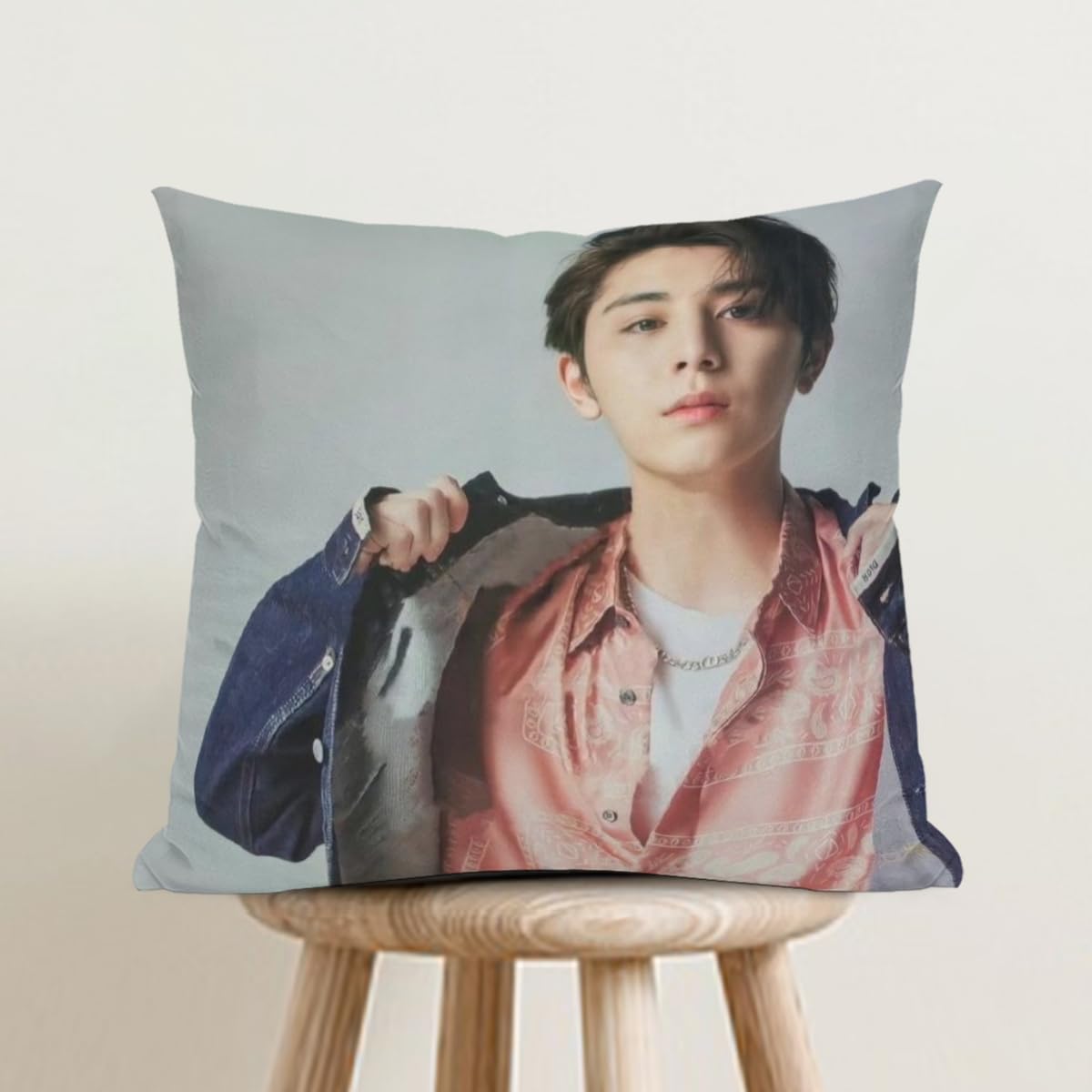山田涼介クッションカバー65×65サイズ Amazon.co.jp: 山田.涼介 やまだ りょうすけ クッションカバー 2